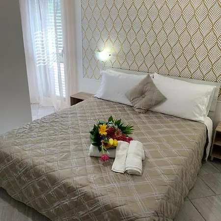 Via Del Sole Nocleg ze śniadaniem 4*