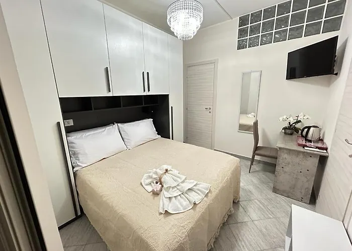 Via Del Sole לינה וארוחת בוקר 4*