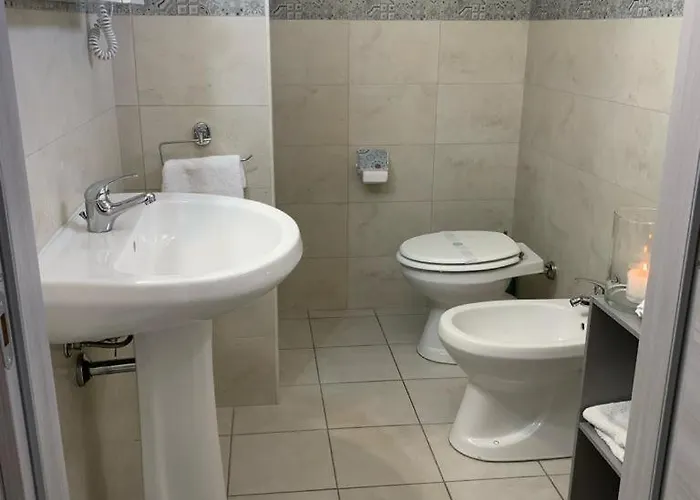 Via Del Sole לינה וארוחת בוקר 4*